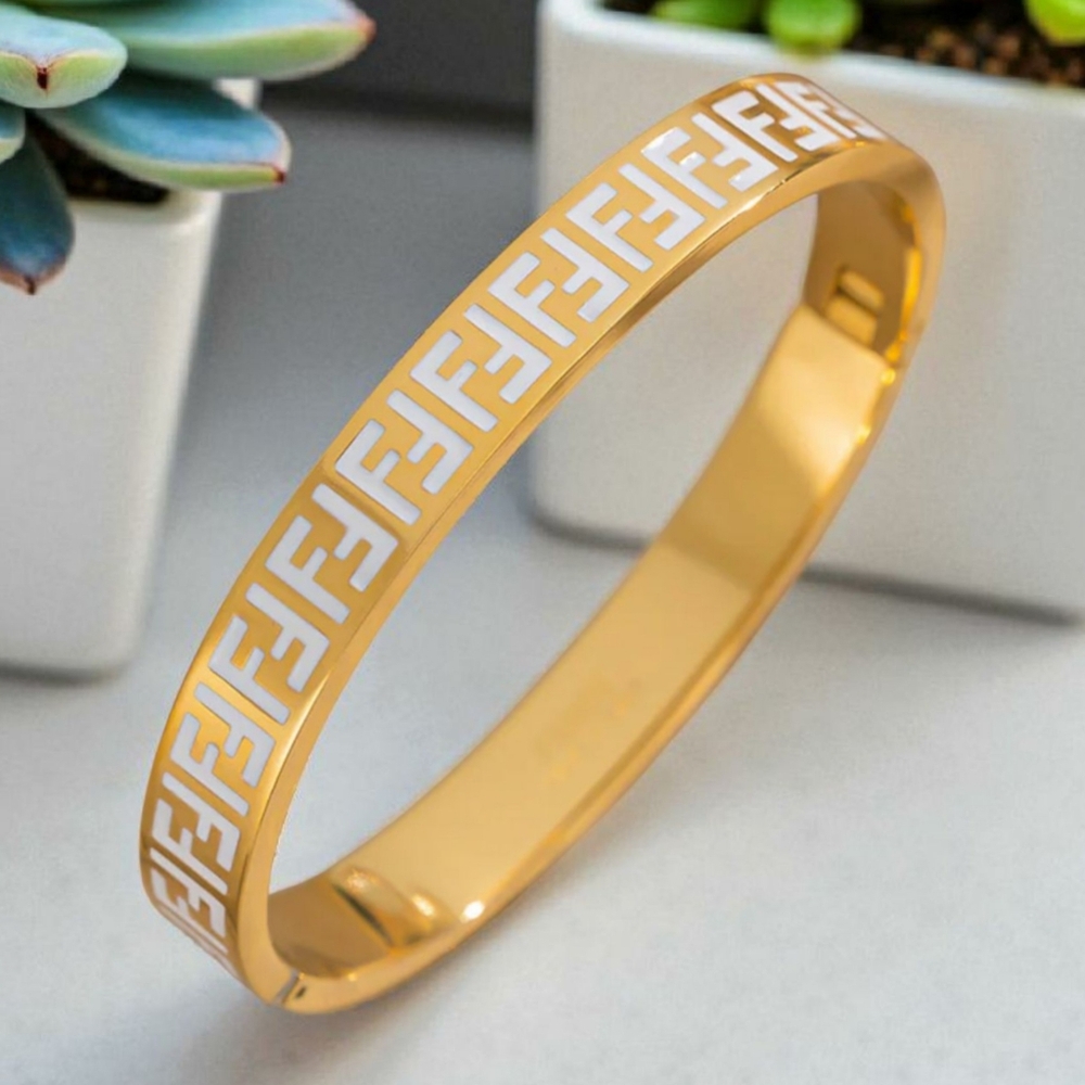 18k Gold Plated Titanium Steel Bracelet Double F Design Bangle White Letter New